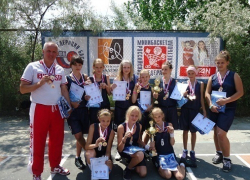 В Советском районе Волгограда тренируются будущие звезды мирового баскетбола