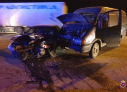 Два человека погибли и 10 пострадали в ДТП в Волгоградской области