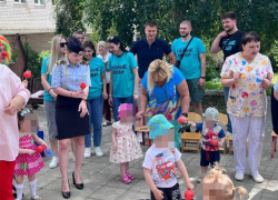 В Волгограде «Новые люди» передали помощь дому малютки