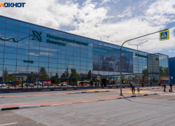 Женщина умерла в Волгограде после экстренной посадки самолета