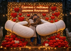 Гигантские варежки обнимут волгоградцев 