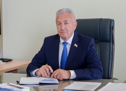 «Собственноручно дезактивировал бомбу и спас героя России»: волгоградцы о назначении Александра Блошкина главным ветераном области
