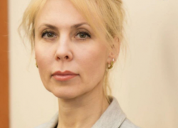 Скрывающая возраст глава Центрального района Волгограда Валерия Кроман отмечает день рождения 