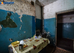 Побои, антисанитария: на многодетную мать под Волгоградом завели уголовное дело 