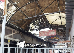 Рынок «Юбилейный» загорелся на юге Волгограда