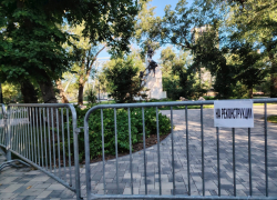 Центр Волгограда готовятся перекрыть заборами до конца недели