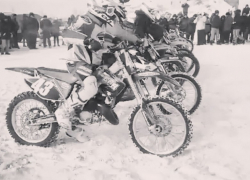 Жители Волгограда насладились зрелищным мотокроссом «Битва на Волге»