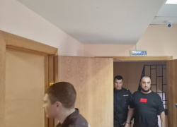Водитель Mercedes Шыхалиев просил скостить ему срок за смерть 19-летних друзей в Волгограде