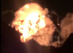 ГАЗель взорвалась и загорелась на юге Волгограда – видео