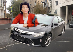Замгубернатора Зина Мержоева попала в больницу после ДТП, снеся три автомобиля 