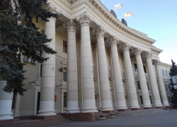 Волгоградская облдума готовит кадровые перестановки