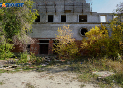 На строительной базе в Волгограде убили сторожа