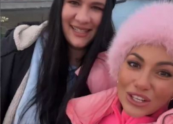 Волгоградка Анна Боронина записала дуэт с исполнительницей разрывного хита «Сыночка-корзиночка»