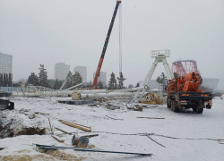 В центре Волгограда исчезло 50-метровое колесо обозрения