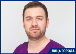 «У мужчин в области макушки есть очень интересная зона», - пластический хирург из Волгограда Таха Камаль