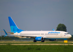 Рейс «Победы» прилетел из Волгограда в Москву с поврежденным двигателем 