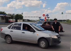 Массовые рейды среди водителей проходят в Волгограде