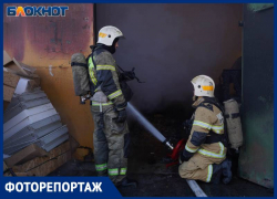 Все в дыму и саже: последствия страшного пожара на стройбазе «Тулак» в Волгограде 