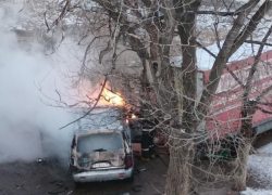 Автобус «Волгабас» и пять автомобилей сгорели в Волгограде