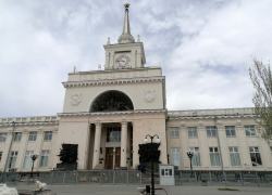 Поезда на Волгоград застряли в Ростовской области после атаки украинских БПЛА