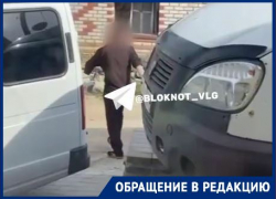 «Боимся выходить из дома»: неадекватный сосед держит в страхе улицу в Волгограде 