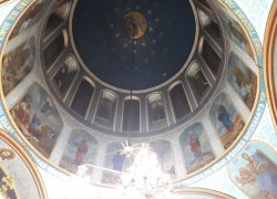 Фоторепортаж самых красивых моментов праздничного рождественского богослужения в Волгограде