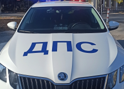 Девушка и парень погибли в опрокинувшейся LADA в Волгоградской области