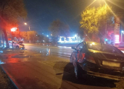 Водитель Porsche Cayenne сбил трех волгоградцев на парковке