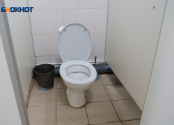 Экс-чиновница найдена мертвой в туалете ресторана в центре Волгограда