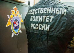 В доме в Волгоградской области нашли три трупа