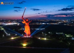 Депрессивный национал-социалист пообещал взорвать все ТЦ Волгограда и Родину-мать