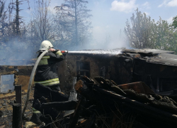 Тело 73-летнего волжанина нашли в выгоревшей под Волгоградом даче 