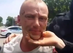Задержание второго стрелка в полицейского из Камышина в Азове попало на видео