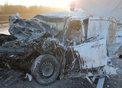 Реверсивное движение введено на залитую белой краской трассе под Волгоградом