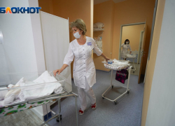 "Потери мы умножаем на два": волгоградский акушер о лечении беременных с COVID-19