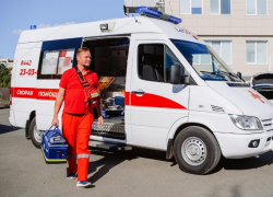 Как не ждать скорую помощь на вызов часами, рассказали волгоградцам