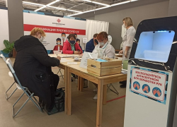 Как получить прививку от COVID-19 в торговых центрах Волгограда и Волжского: список адресов и график работы