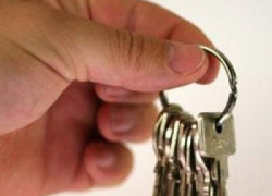 Чтобы купить квартиру на зарплату, житель Волгограда должен не есть и не пить 7 лет