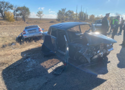 В "шестерке" ехали 8 человек: подробности смертельного ДТП под Волгоградом, где погибли люди