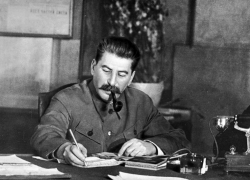Календарь: 18 января 1942 год – товарищ Сталин наградил орденом завод «Баррикады»  