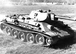 Календарь: 8 февраля 1942 год – завод по производству танков Т-34 в Сталинграде наградили орденом