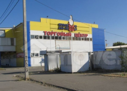 «Танцующий» мост довел до продажи торговый центр с видом на волгоградскую набережную