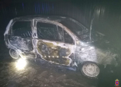 Ревнивый муж поджег машину и дом под Волгоградом