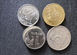 Волгоградские врачи спасли жизнь проглотившей монету малышке