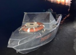 В Камышине продолжаются поиски ребенка с перевернувшегося катера 