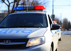 Волгоградец разбился насмерть на трассе в Калмыкии