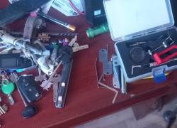 Подбирали ключи: в Волгограде задержали серийных воров драгоценностей