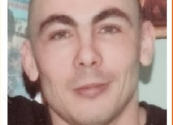 В Волгоградской области четвертую неделю ищут бесследно пропавшего молодого мужчину 