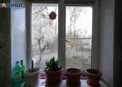 Двухлетний ребенок выпал из окна больницы в Волгограде 