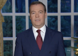 Офицеры России просят Медведева переименовать Волгоград для демонстрации силы всему миру